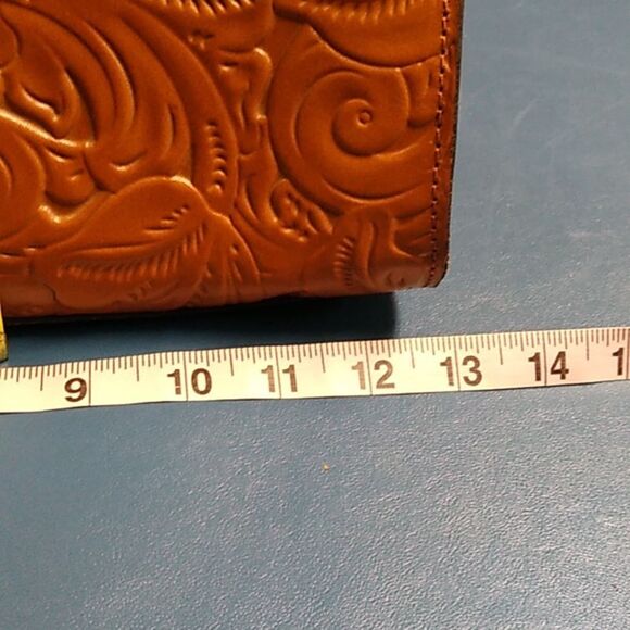 Patricia Nash Embossed Tan Leather Handbag - Picture 11 of 11